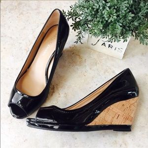Arturo Chiang  Black Patent Wedge